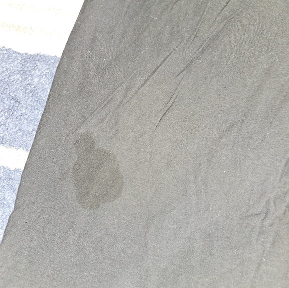 Bundle of 8, 7xlt black v neck work shirts - Picture 3 of 4